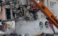 Удар по Днепру: на месте трагедии найдены фрагменты тел