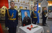 Путин дал звание "героя" попу, призывающему россиянок больше рожать ради победы РФ (фото)