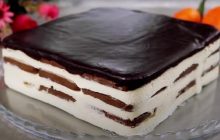 Банановый торт за 15 минут: вкуснейший шоколадный десерт без выпечки