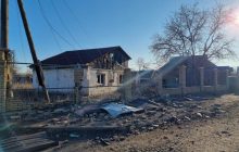 Росія з артилерії обстріляла селище на Донеччині і вбила людей (фото)