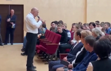 "Будеш подихати на вулиці": у РФ депутат передбачив школярам майбутнє "на днищі" (відео)