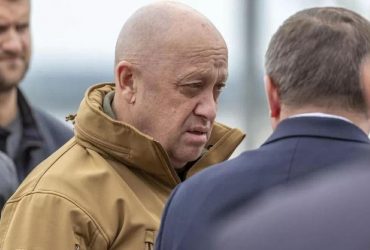 Там 500 рубежей обороны: Пригожин придумал, почему вагнеровцы не могут взять Бахмут