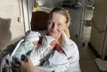 Породілля з Києва розповіла, як народжувала трійню в ніч на 1 січня під гул літаків
