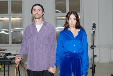 Дорофєєву та Кацуріна помітили у ЦНАПі після чуток про весілля: співачка відреагувала