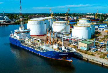 Мережа UPG забезпечила безперебійне постачання пального в Україну придбавши морський термінал у Польщі