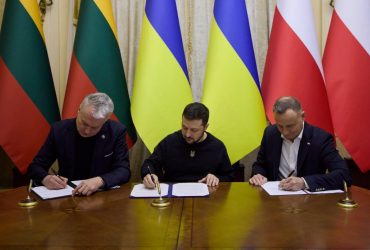Зеленський і президенти Литви та Польщі підписали Спільну декларацію після саміту
