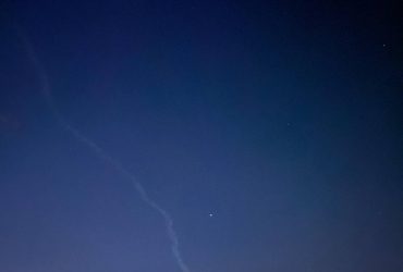 У Севастополі лунають вибухи: місцеві пишуть про бавовну (фото)