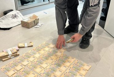 В Украине накрыли дельцов, которые воровали и перепродавали продукты для ВСУ (фото, видео)