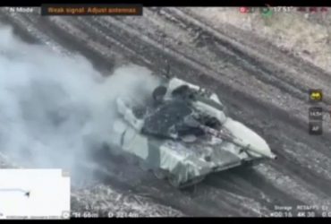 ВСУ уничтожили один из самых современных российских танков: появилось видео