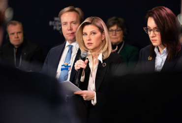 Елена Зеленская разрыдалась после новости о гибели Монастырского