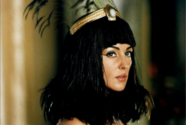 Не укус кобры: историки раскрыли реальную причину смерти Клеопатры