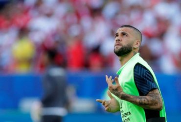 Полиция Каталонии арестовала легенду Барселоны: в чем его подозревают