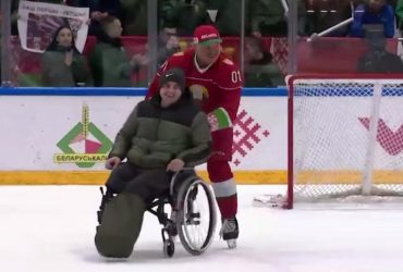 Лукашенко покатал по льду известного в кругах пропагандистов оккупанта-телезвезду (видео)