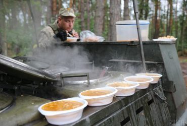 Скандал с питанием для ВСУ: в Минобороны заявили о намеренных манипуляциях