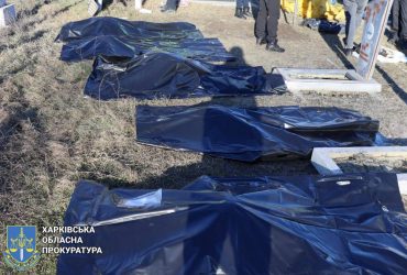 Burned alive in a bus: the bodies of people killed by the occupiers were exhumed in Kharkiv Oblast (photo)