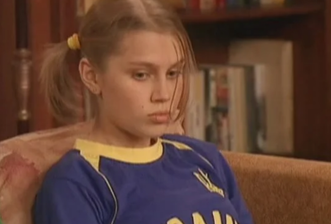 Дружину актора Смольянінова, який підтримав Україну, відсторонили від зйомок у нових Татусевих дочках