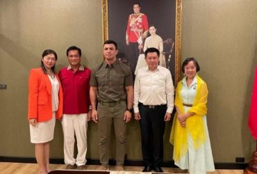 В СМИ слили переписку Тищенко в чате слуг: ведет титаническую работу в Таиланде