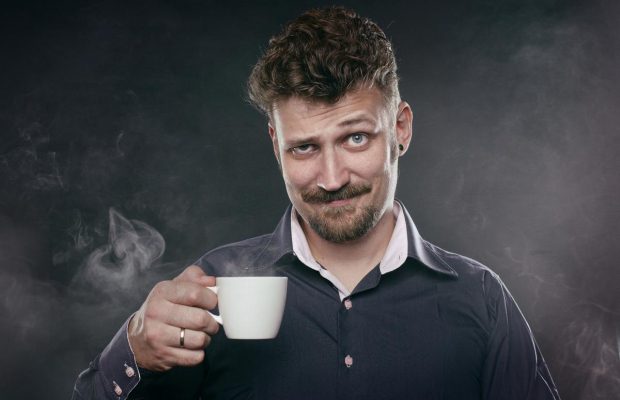 А ну, дыхни: как избавиться от перегара после праздника