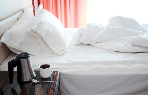 Как отбелить белое постельное белье в домашних условиях: 4 действенных метода