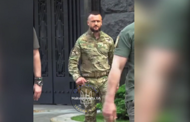 Охоронець Зеленського став новим улюбленцем українок (відео)