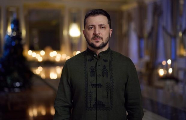 "До вас все были мемом": звезды красноречиво поздравляют Зеленского с 45-летием