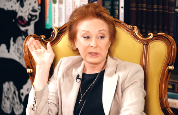 Известная российская актриса попала в больницу с переломом позвоночника