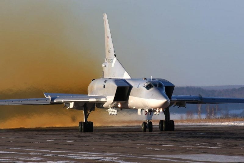 В России разбился стратегический бомбардировщик Ту-22М3 (видео)
