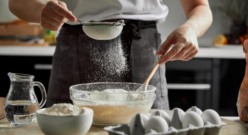 Тесто на пельмени: три рецепта, которые получаются всегда