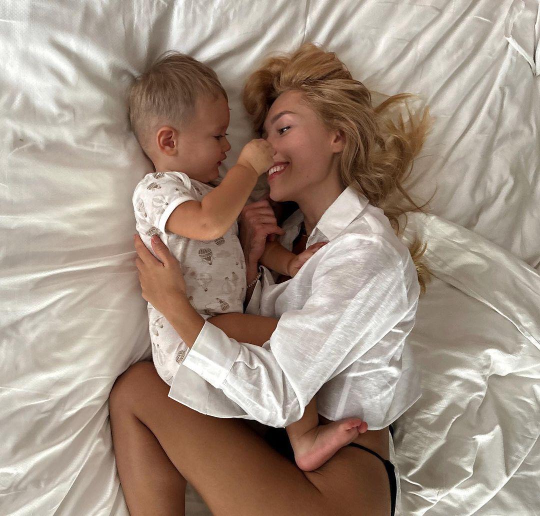 Даша Квиткова с сыном Львом / instagram.com/kvittkova Даша Квиткова с сыном Львом / instagram.com/kvittkova