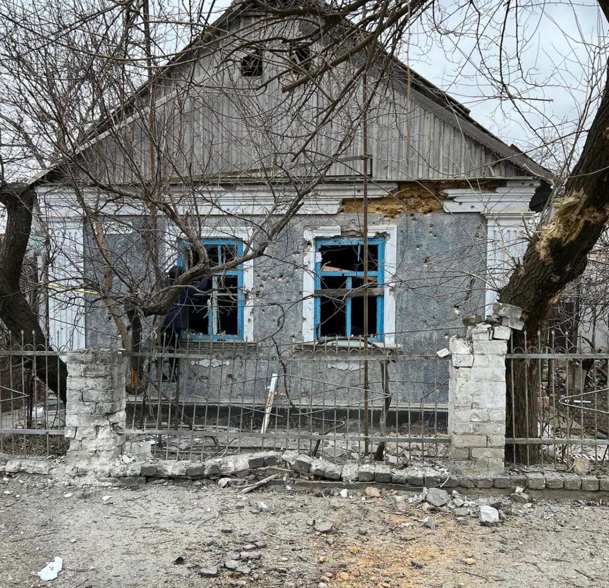 Враг массированным огнем укрыл Чернобаевку: есть разрушения и ранен / фото Херсонская ОВА