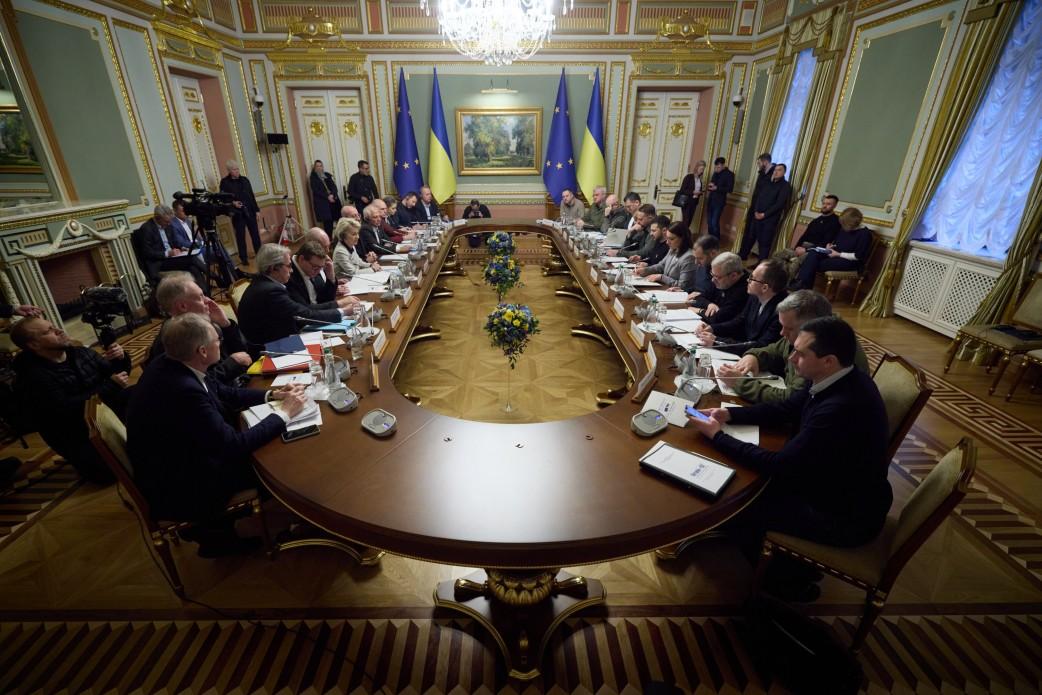У 2023 в Україні планують ввести в експлуатацію 500 МВт потужностей "зеленої" генерації / фото прес-служба Міненерго У 2023 в Україні планують ввести в експлуатацію 500 МВт потужностей "зеленої" генерації / фото прес-служба Міненерго