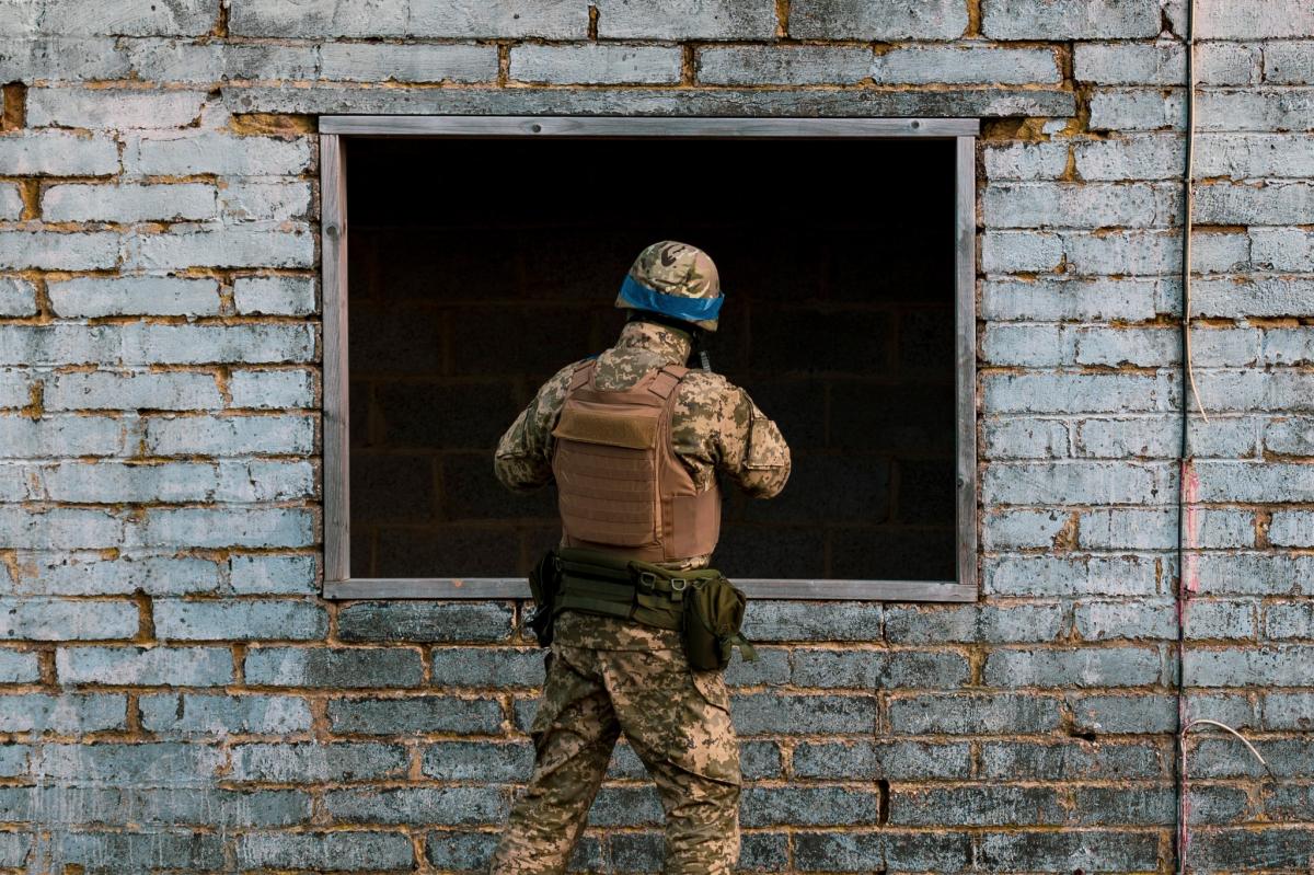 Українських військових навчатимуть іноземні фахівці / фото UNIFIER-UK ЗС Канади Українських військових навчатимуть іноземні фахівці / фото UNIFIER-UK ЗС Канади