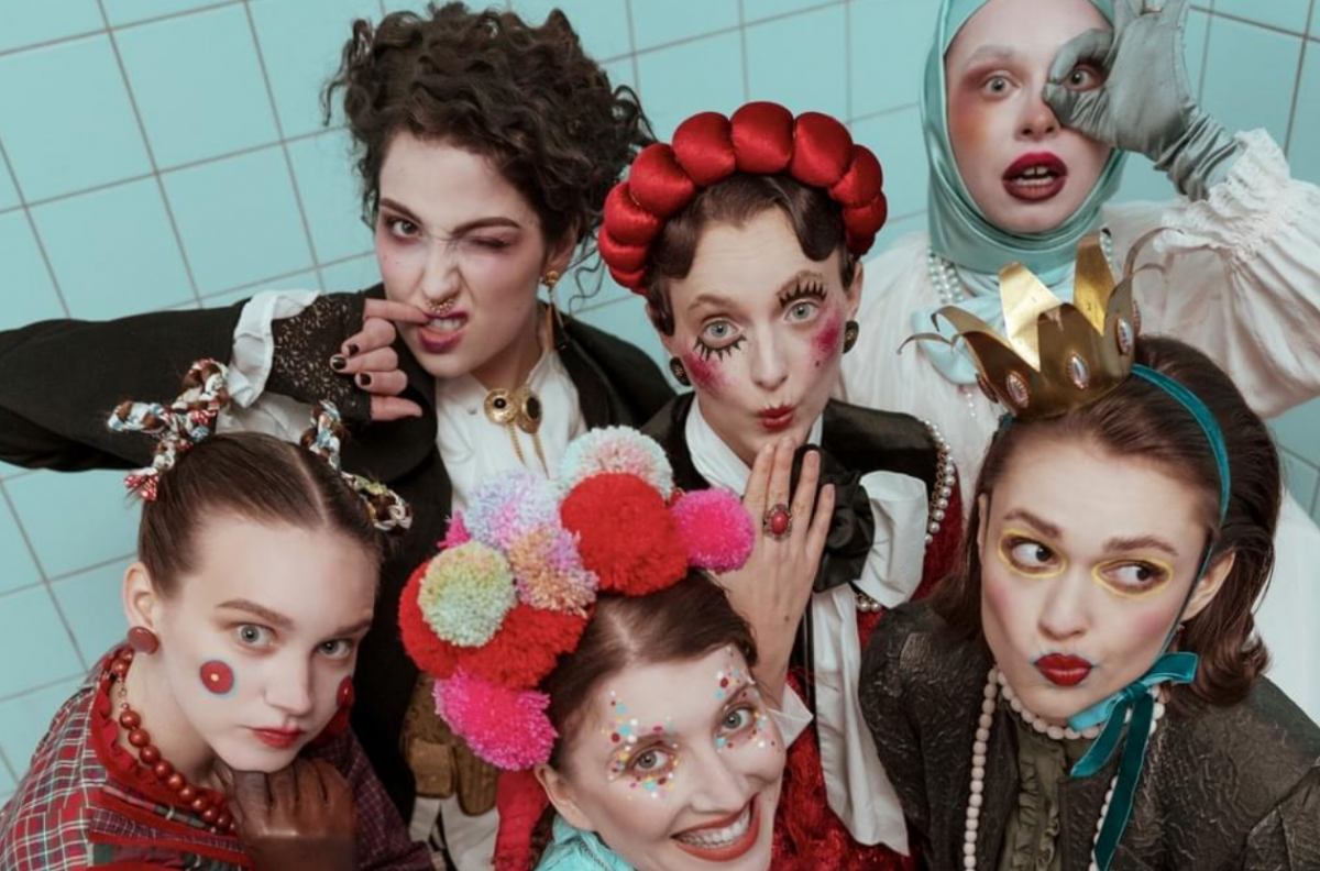 Группа Vesna в клипе "My sister's crown" / скриншот Группа Vesna в клипе "My sister's crown" / скриншот