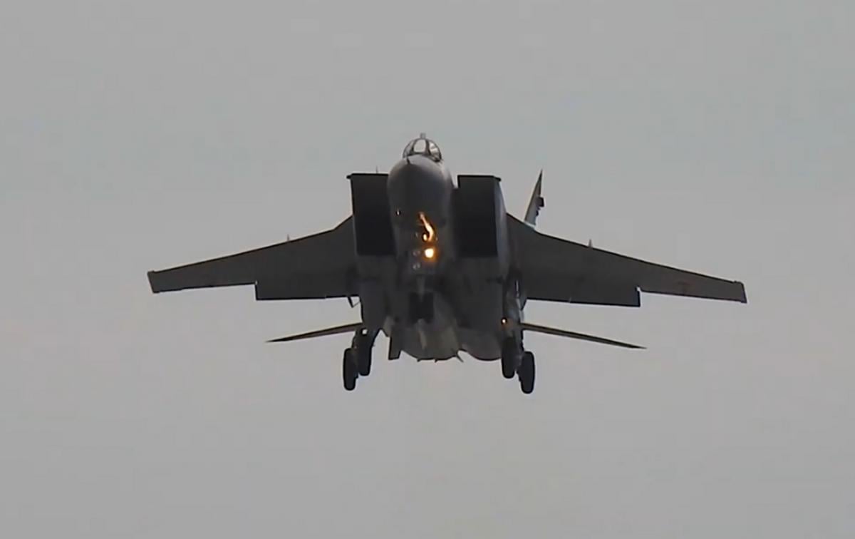 Появились детали падения МиГ-31 в России / скриншот Появились детали падения МиГ-31 в России / скриншот