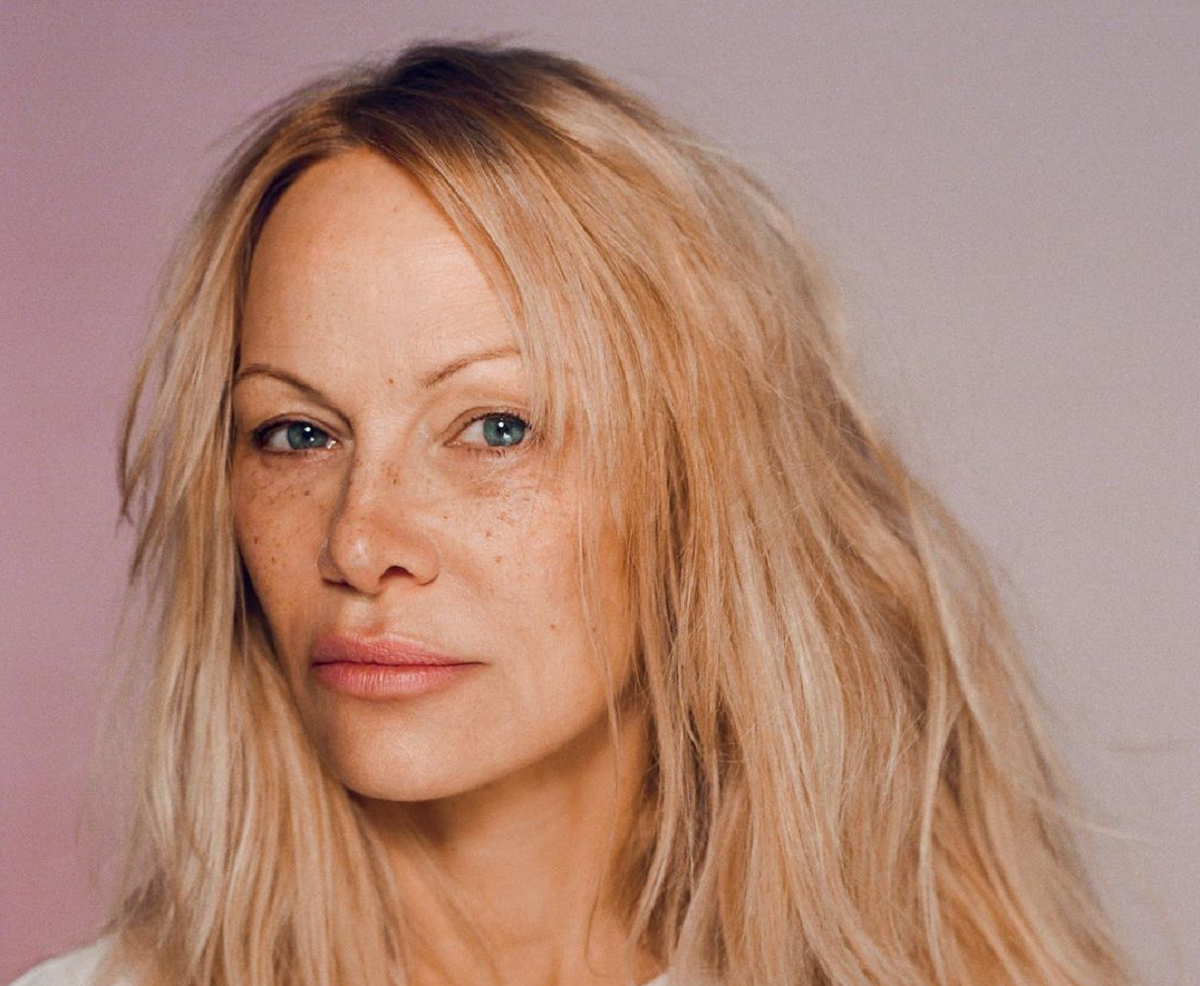 Памела Андерсон показалась без макияжа / instagram.com/pamelaanderson Памела Андерсон показалась без макияжа / instagram.com/pamelaanderson