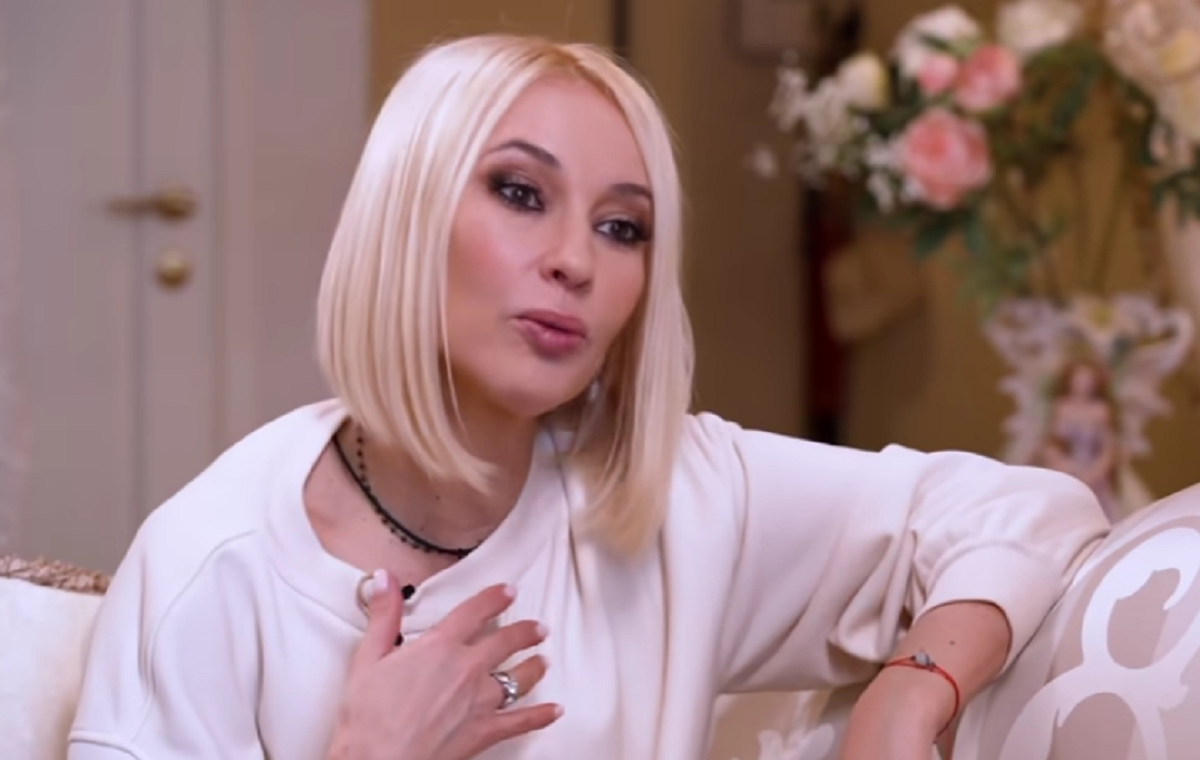 У РФ "поховали" Лєру Кудрявцеву / скріншот YouTube У РФ "поховали" Лєру Кудрявцеву / скріншот YouTube