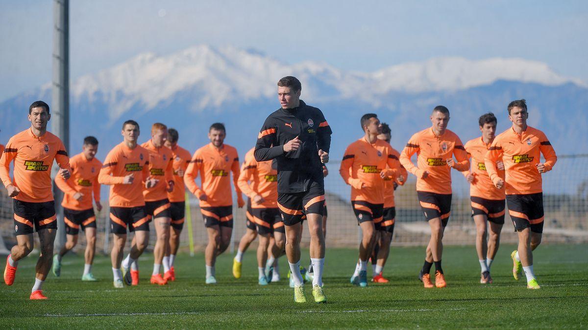 Football players of Shakhtar / photo FC Shakhtar