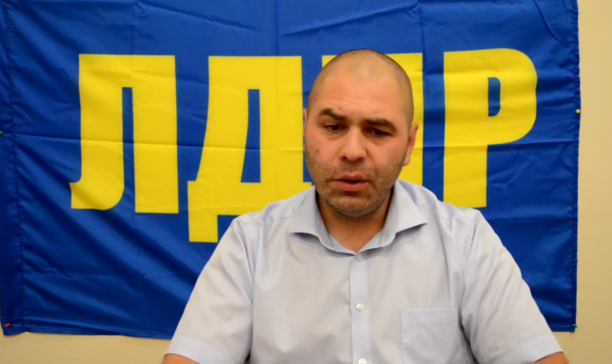 Устроил дебош в ресторане: внебрачный сын Жириновского задержан за хулиганство / скриншот Устроил дебош в ресторане: внебрачный сын Жириновского задержан за хулиганство / скриншот