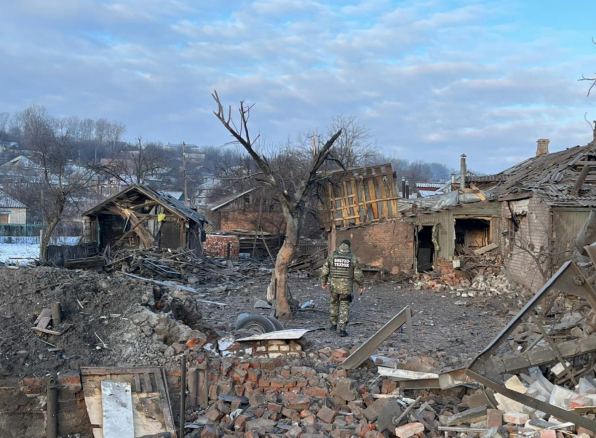 Россия продолжает обстреливать Харьковщину / фото Нацполиция Россия продолжает обстреливать Харьковщину / фото Нацполиция