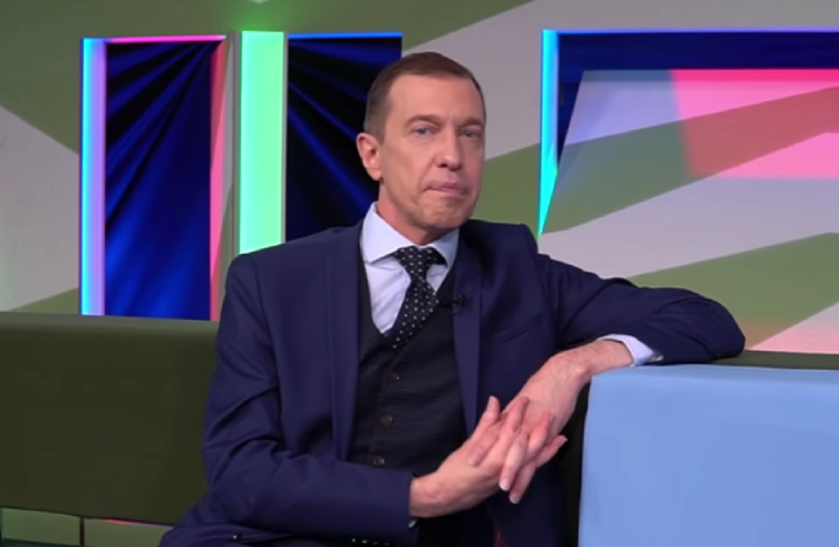 Сергій Сосєдов шокував своїми вокальними даними / скріншот YouTube Сергій Сосєдов шокував своїми вокальними даними / скріншот YouTube