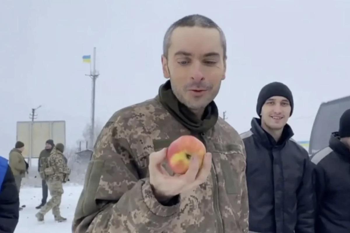 Колесников не ел свежих фруктов в плену / скриншот Колесников не ел свежих фруктов в плену / скриншот