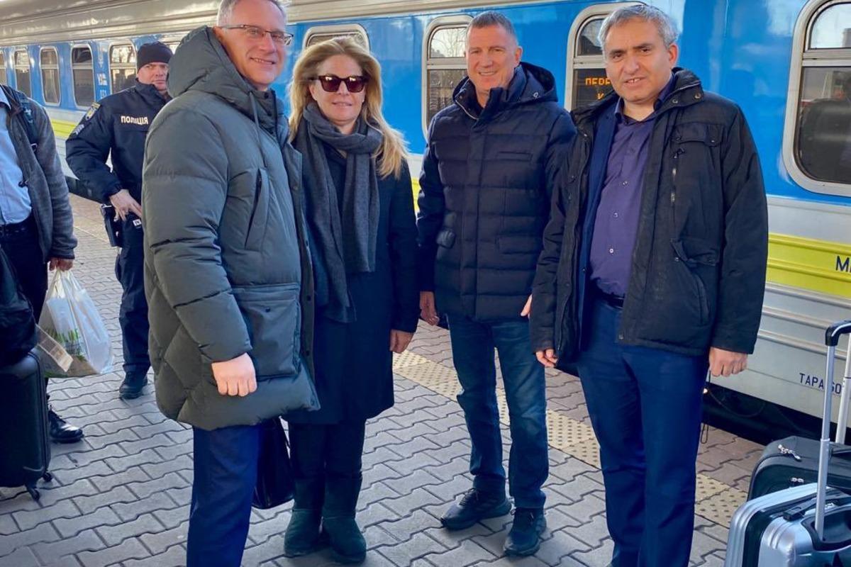 Парламентська делегація Ізраїлю прибула з візитом до Київа / фото twitter.com/michael_brodsk Парламентська делегація Ізраїлю прибула з візитом до Київа / фото twitter.com/michael_brodsk