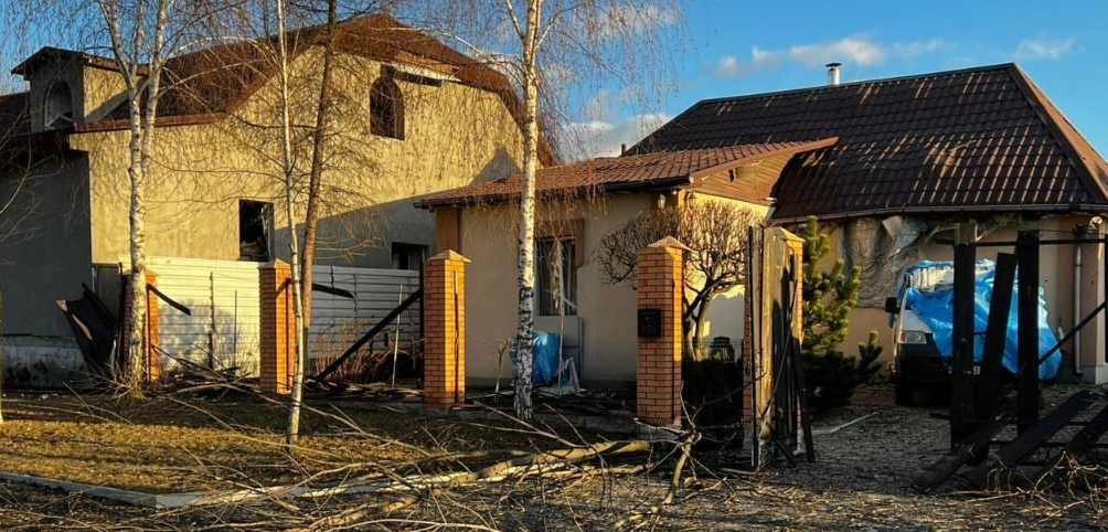 В результате вражеской атаки повреждены дома / фото t.me/zoda_gov_ua В результате вражеской атаки повреждены дома / фото t.me/zoda_gov_ua