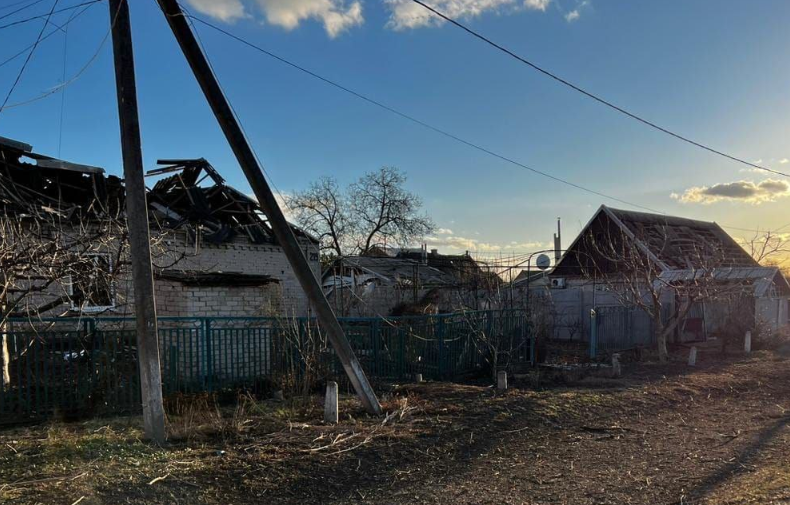 В результате вражеской атаки повреждены дома / фото t.me/zoda_gov_ua В результате вражеской атаки повреждены дома / фото t.me/zoda_gov_ua