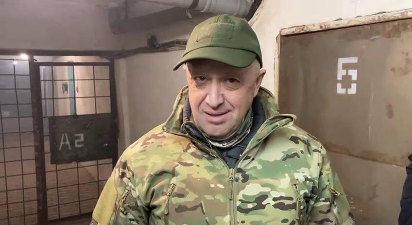 Prigozhin showed how the Armed Forces of Ukraine will encircle 