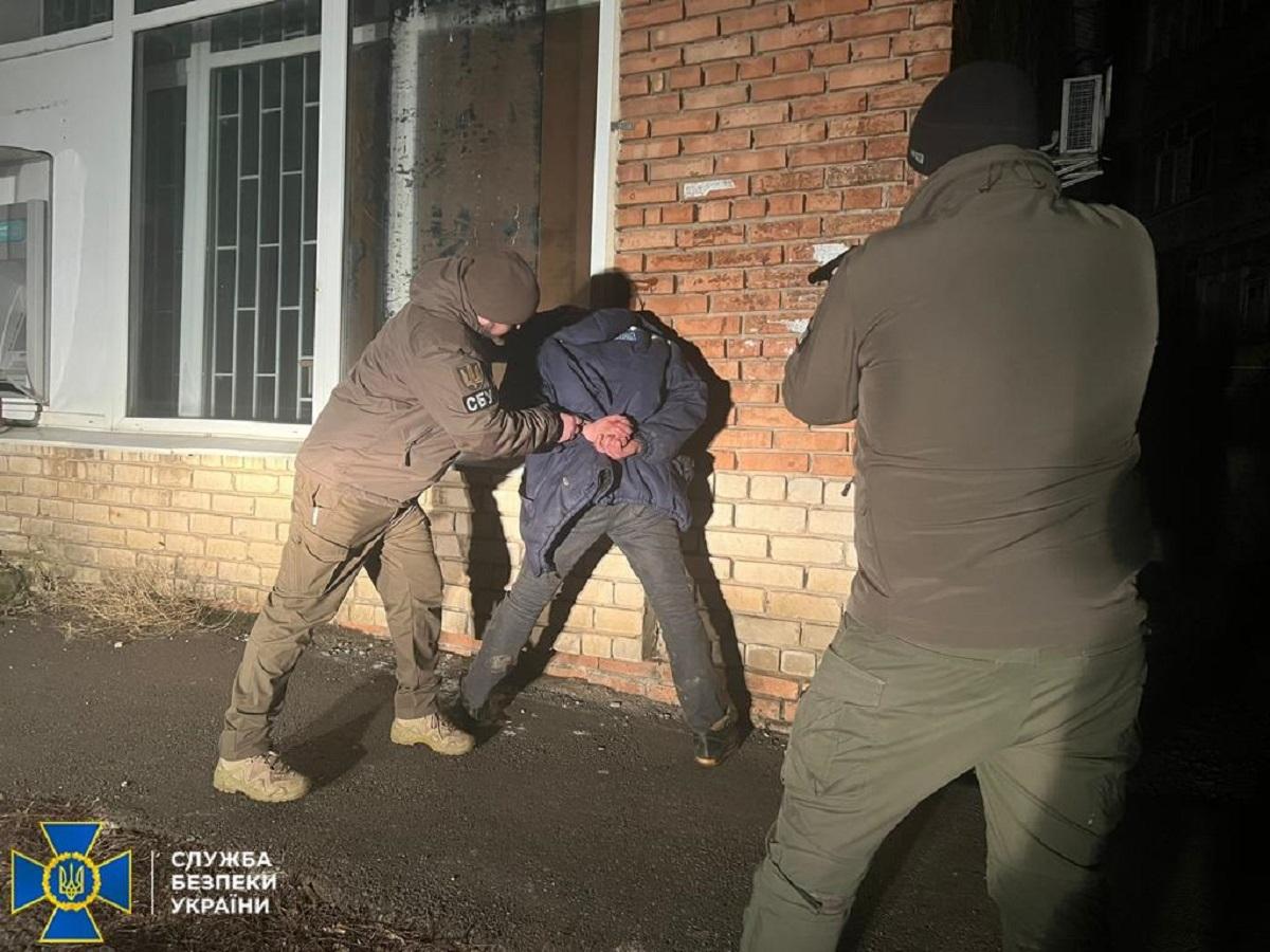 Развединформация нужна была российским оккупантам для подготовки и осуществления прицельных ракетных ударов по украинским городам / facebook.com/SecurSerUkraine Развединформация нужна была российским оккупантам для подготовки и осуществления прицельных ракетных ударов по украинским городам / facebook.com/SecurSerUkraine