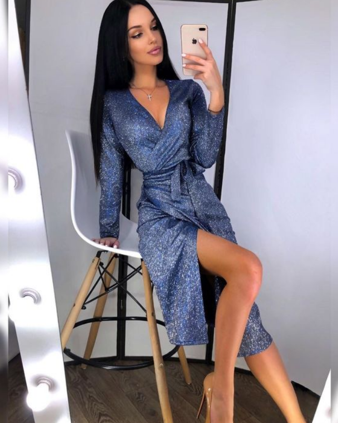 Одежда на 8 марта / Фото - instagram Одежда на 8 марта / Фото - instagram
