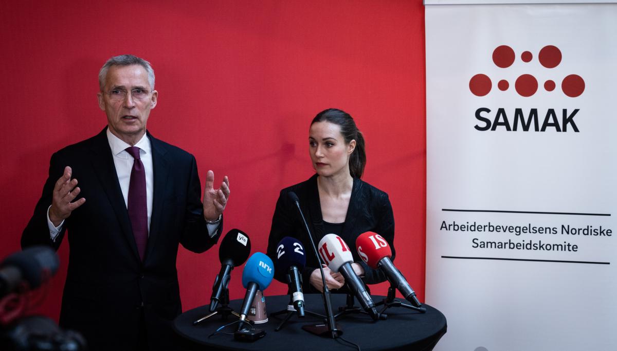 Єнс Столтенберг провів прес-конференцію з прем'єр-міністром Фінляндії Санною Марін / фото nato.int