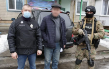 Более 40 жертв: на Киевщине фотограф создавал детское порно (фото)