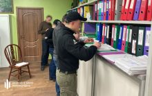 ДБР затримало підприємців, які продавали Міноборони яйця по 17 гривень